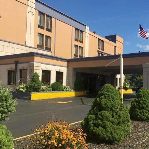 Wingate By Wyndham Fishkill Hotel Kültér fotó